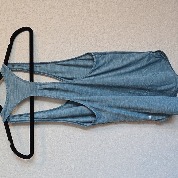 lululemon Blue Sleeveless Women's Tank Top - Picture 2 of 3